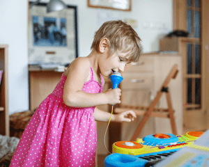 Cantajuegos Infantil niños y risas