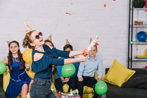 Fiestas disco infantil niños alegres
