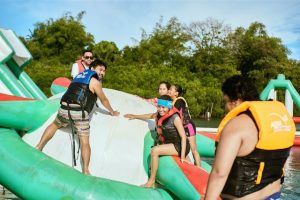 Hinchables acuáticos para divertirse