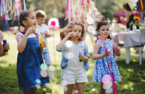 burbujas fiestas infantiles niños felices