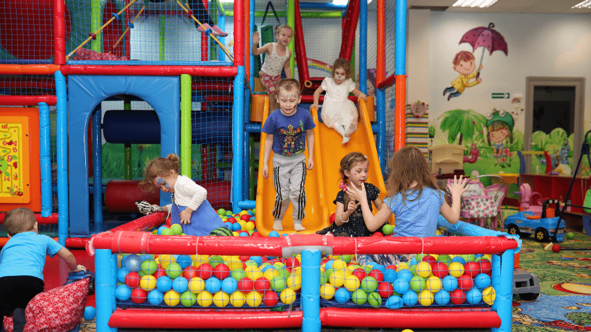 Juegos fiestas infantiles - Animaciones Infantiles Chispa